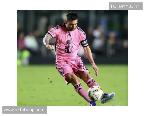 梅西怒火中烧赛场发飙展现绝对实力引发球迷热议