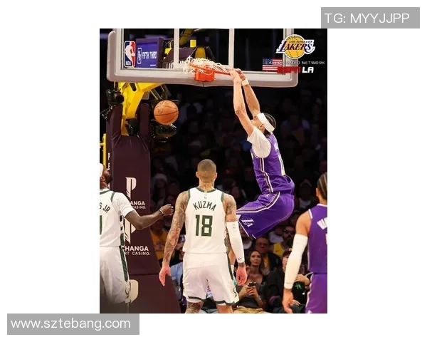 湖人对决雄鹿精彩赛事直播尽在腾讯平台,快来一起见证篮球盛宴 湖人对决雄鹿精彩赛事直播尽在腾讯平台,快来一起见证篮球盛宴